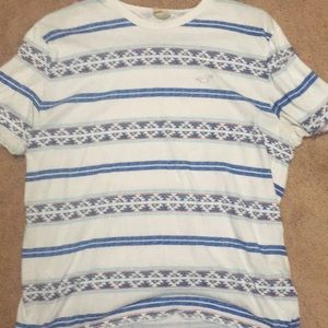 Hollister tee